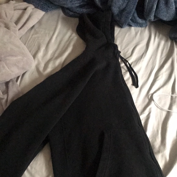 Nike sweater - Picture 3 of 3